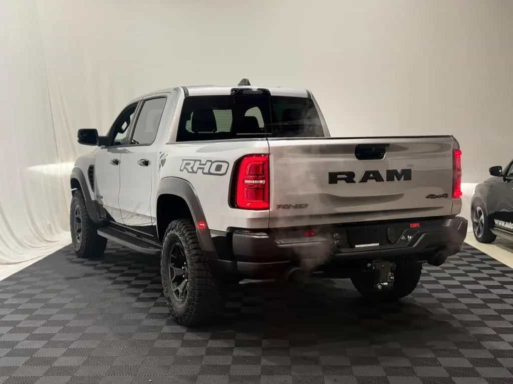 Dodge RAM 1500 RHO H/O null-photo-3