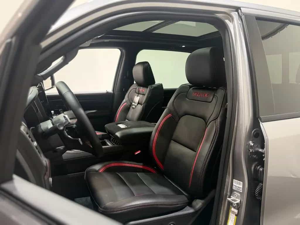 Dodge RAM 1500 RHO H/O null-photo-9