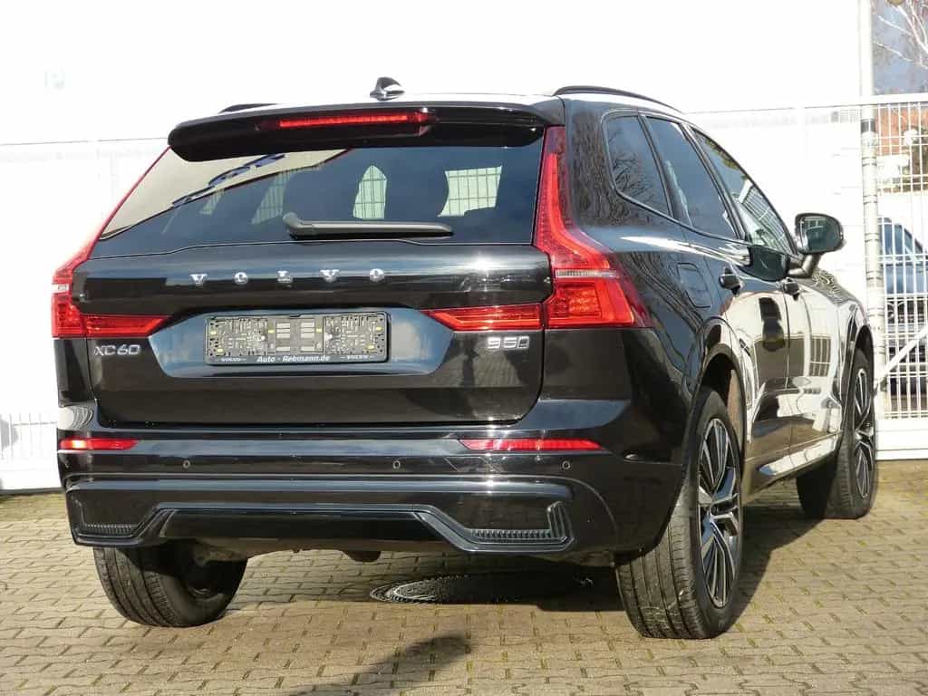 Volvo XC60 B5 Ultimate Dark AWD SD*StdHz 12/2022-photo-5