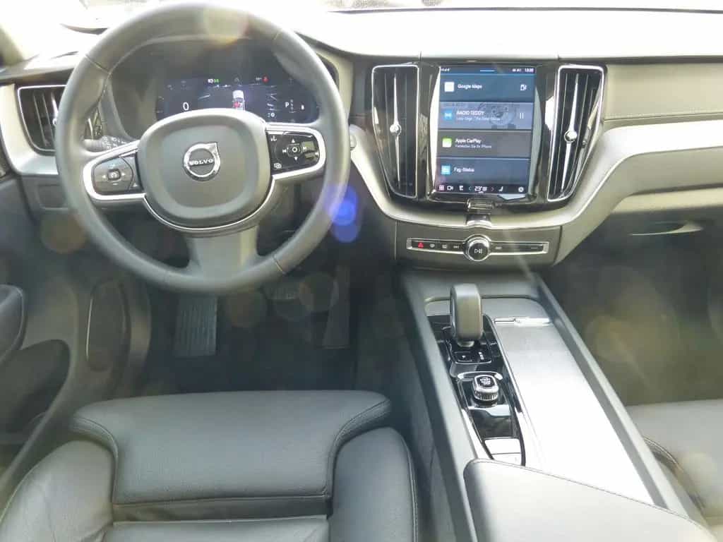 Volvo XC60 B5 Ultimate Dark AWD SD*StdHz 12/2022-photo-9