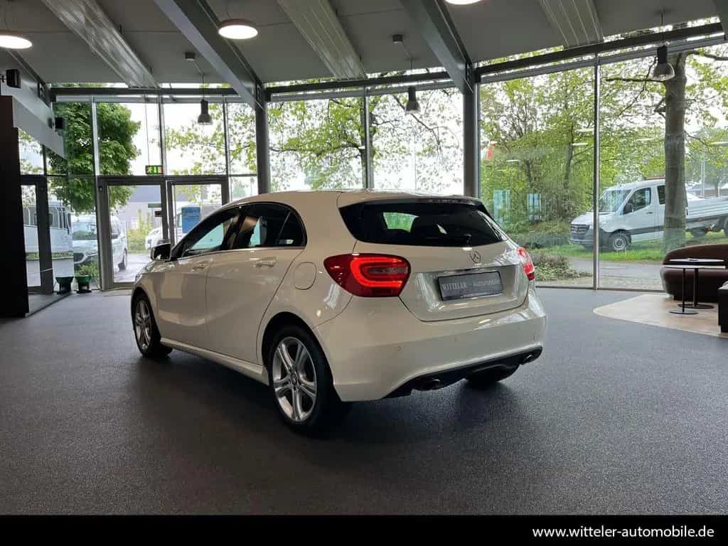 Mercedes-Benz A 180 Urban PARKTRONIC/Rückfahrkamera/Tempomat 05/2013-photo-11