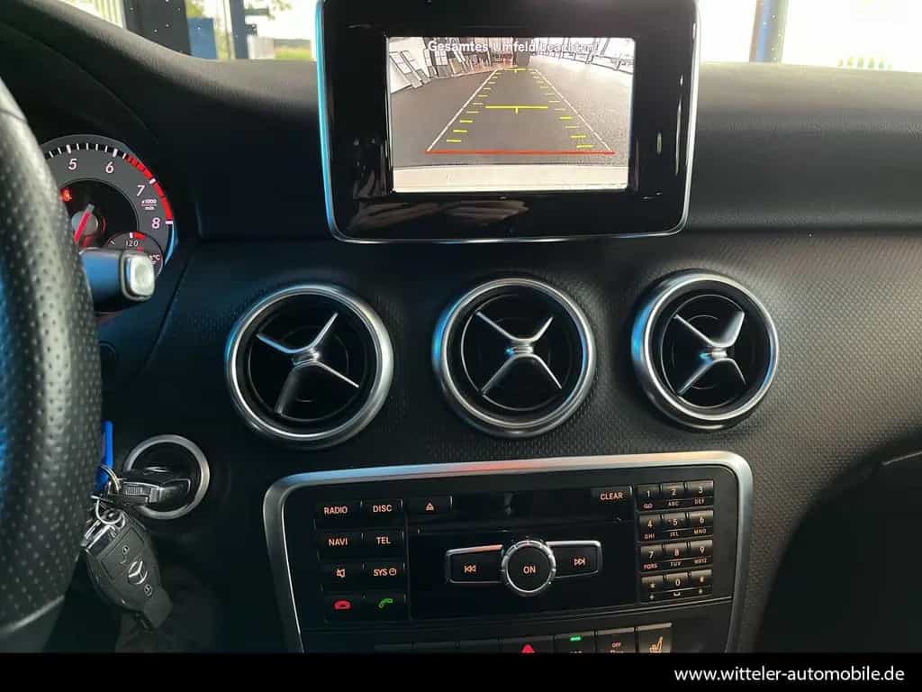 Mercedes-Benz A 180 Urban PARKTRONIC/Rückfahrkamera/Tempomat 05/2013-photo-20