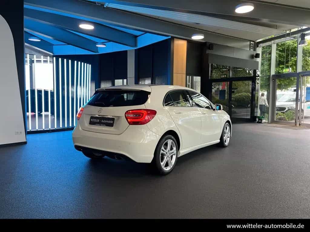 Mercedes-Benz A 180 Urban PARKTRONIC/Rückfahrkamera/Tempomat 05/2013-photo-9