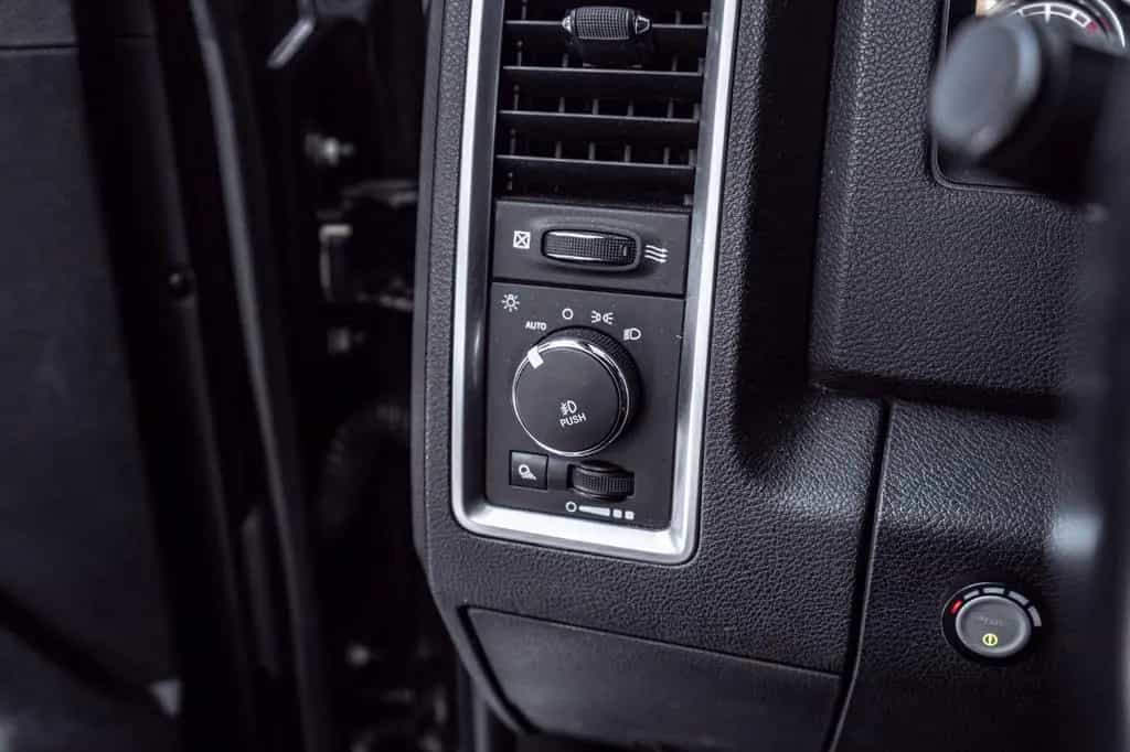 Dodge RAM 1500 Limited*Gas*Memory*ShZg*Cam*VOLL*TOP* 07/2017-photo-35