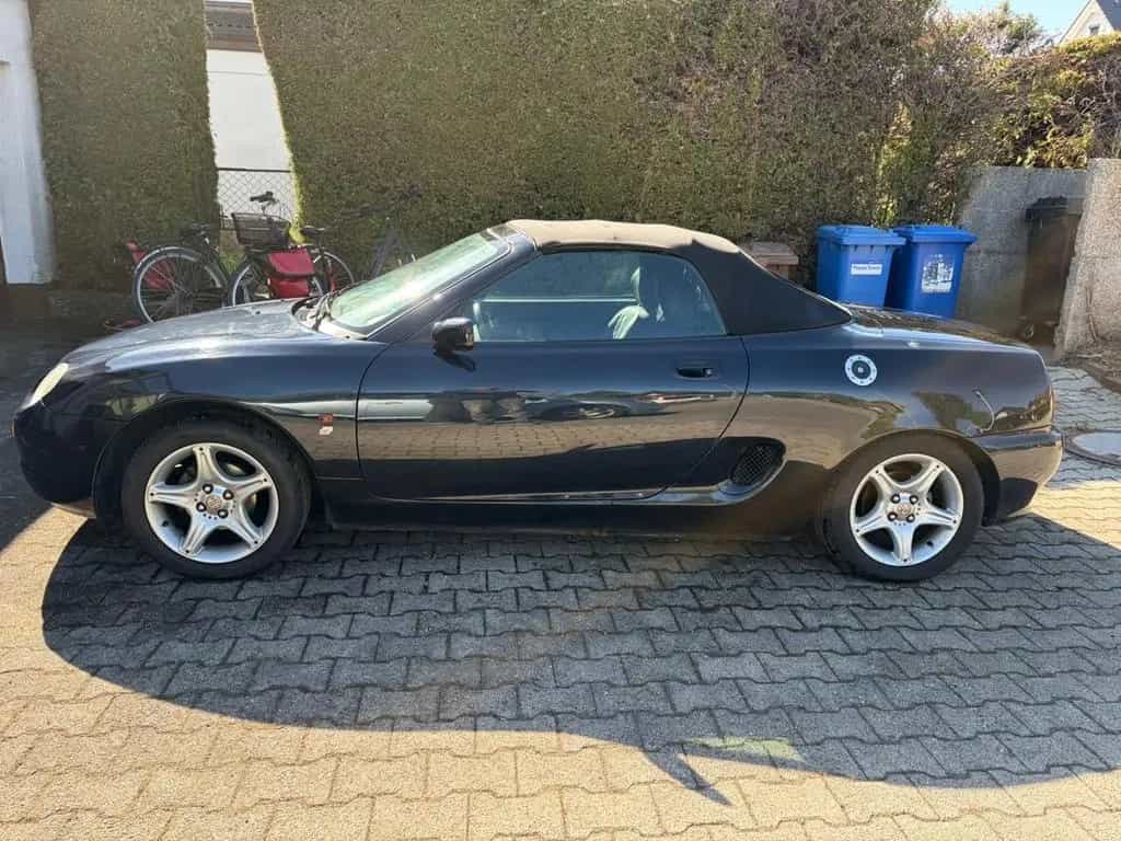 MG MGF 1.8i VVC 107kW VVC 03/1999-photo-1