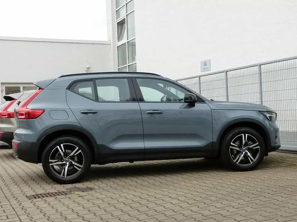 Volvo XC40 B3 Plus Dark ACC BLIS AHK 02/2023-photo-7
