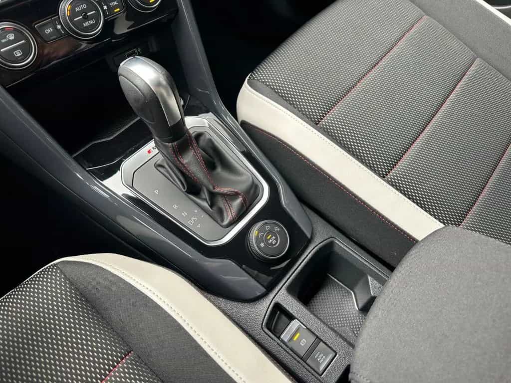 Volkswagen T-Roc 2.0 TFSI Sport 4M ACC LED KAMERA VIRTUAL 08/2019-photo-19