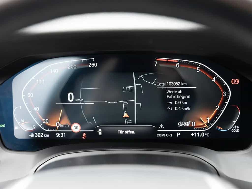 BMW 320 i Touring Advantage LED ACC NAVI SHZ PDC 03/2021-photo-13