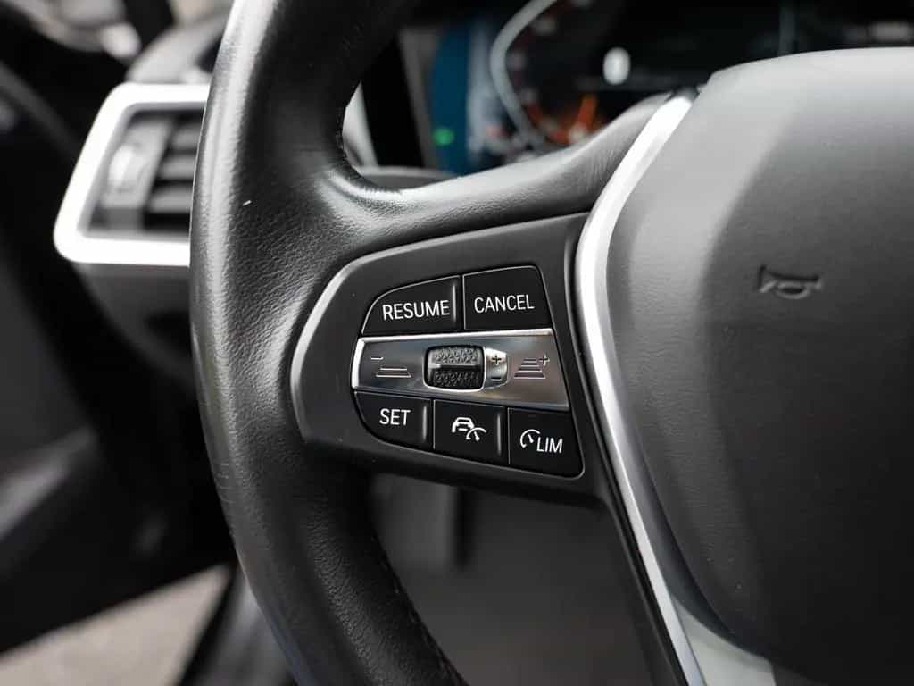 BMW 320 i Touring Advantage LED ACC NAVI SHZ PDC 03/2021-photo-21