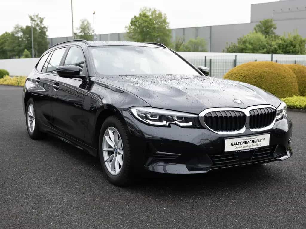 BMW 320 i Touring Advantage LED ACC NAVI SHZ PDC 03/2021-photo-3