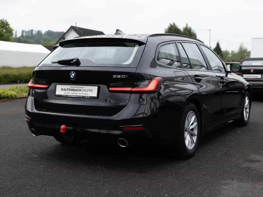 BMW 320 i Touring Advantage LED ACC NAVI SHZ PDC 03/2021-photo-4