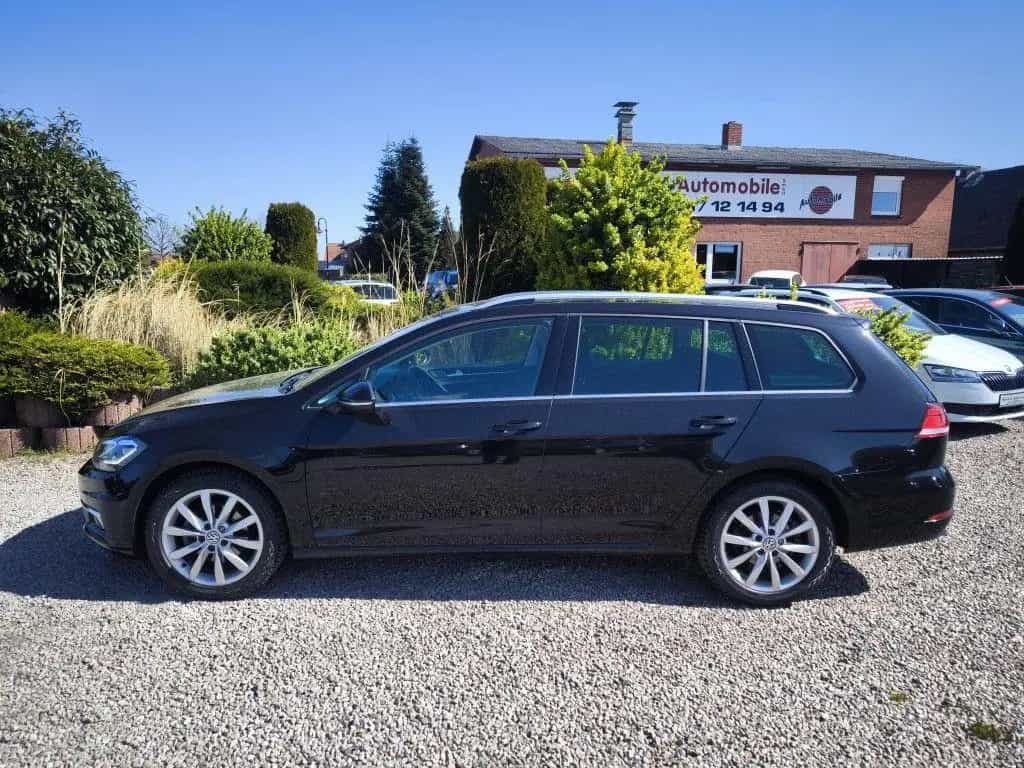 Volkswagen Golf Var 1.5 TSI DSG Highline*Navi,LED,SHZ,APP* 11/2019-photo-2