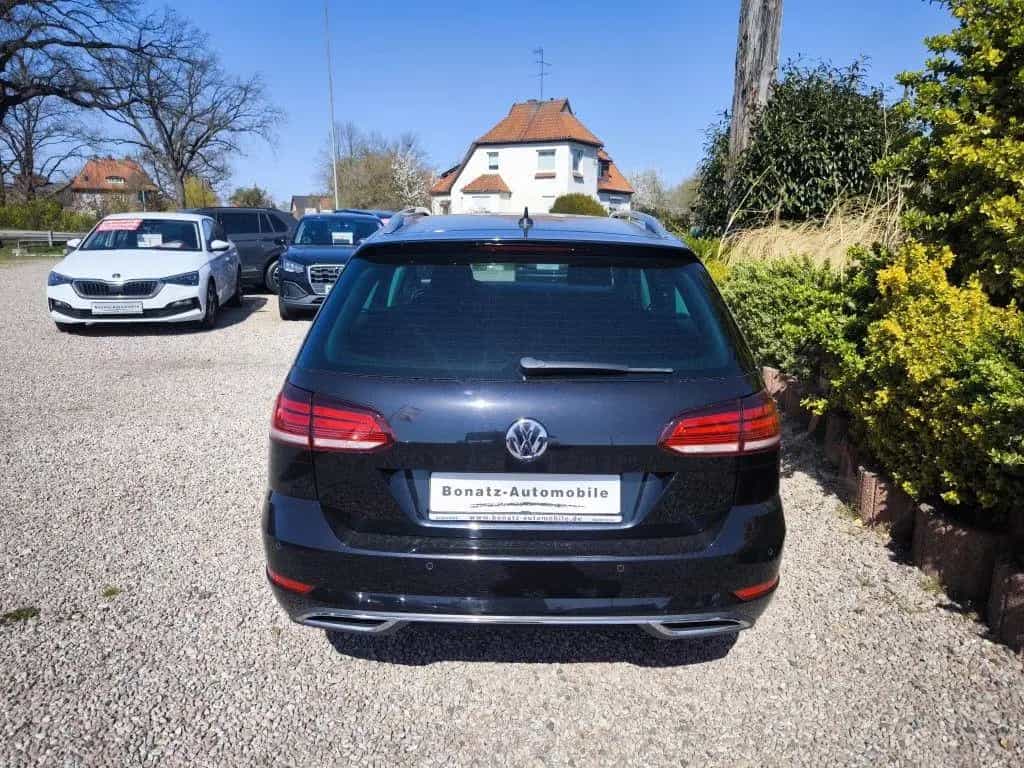 Volkswagen Golf Var 1.5 TSI DSG Highline*Navi,LED,SHZ,APP* 11/2019-photo-3