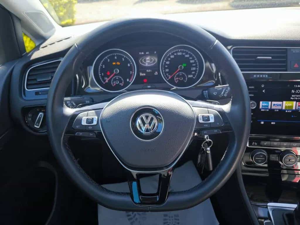 Volkswagen Golf Var 1.5 TSI DSG Highline*Navi,LED,SHZ,APP* 11/2019-photo-9