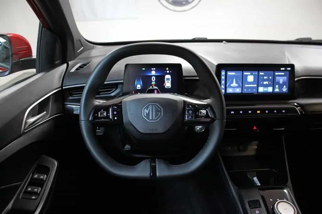 MG MG3 Hybrid+ Aut. ACC NAVI SHZ LED BT 360° 1.HAND 10/2025-photo-15