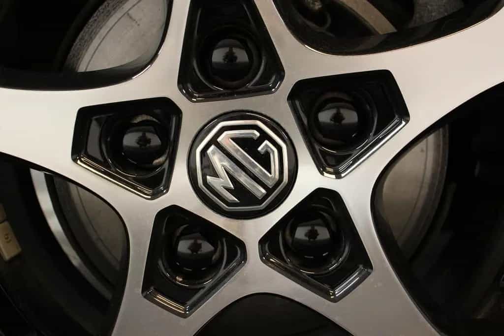MG MG3 Hybrid+ Aut. ACC NAVI SHZ LED BT 360° 1.HAND 10/2025-photo-27