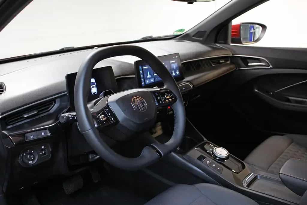 MG MG3 Hybrid+ Aut. ACC NAVI SHZ LED BT 360° 1.HAND 10/2025-photo-8
