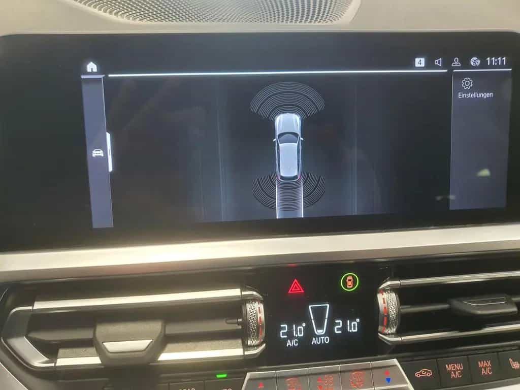 BMW 320 d Sport Line Aut/Navi/Stop&Go/Panarama/Leder 04/2021-photo-24