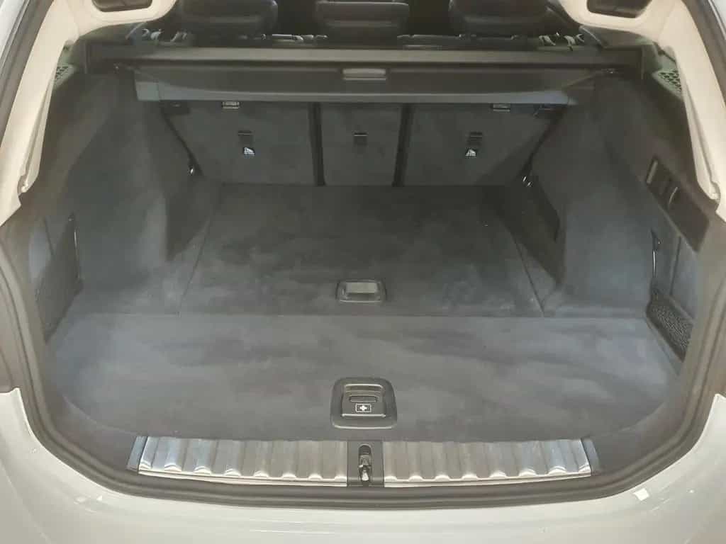 BMW 320 d Sport Line Aut/Navi/Stop&Go/Panarama/Leder 04/2021-photo-31