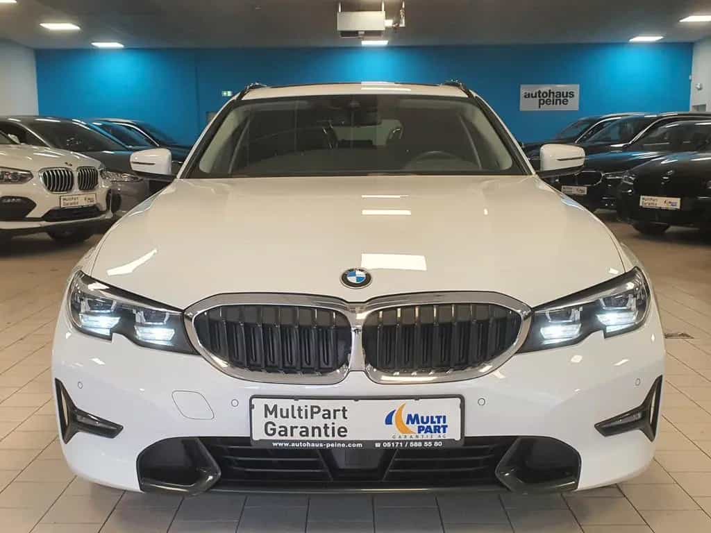 BMW 320 d Sport Line Aut/Navi/Stop&Go/Panarama/Leder 04/2021-photo-4