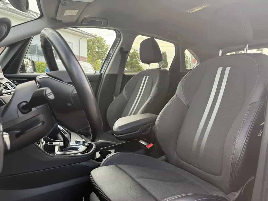 BMW 220 Active Tourer i Sport Line Tempomat Kamera N 10/2019-photo-10