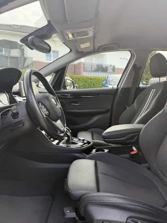 BMW 220 Active Tourer i Sport Line Tempomat Kamera N 10/2019-photo-9