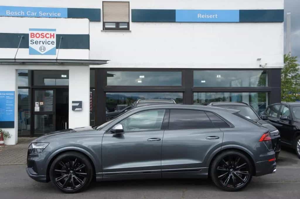 Audi SQ8 quattro*ACC*AHK*AIR*360°*HD-MATRIX*23Z*NP130 03/2022-photo-2
