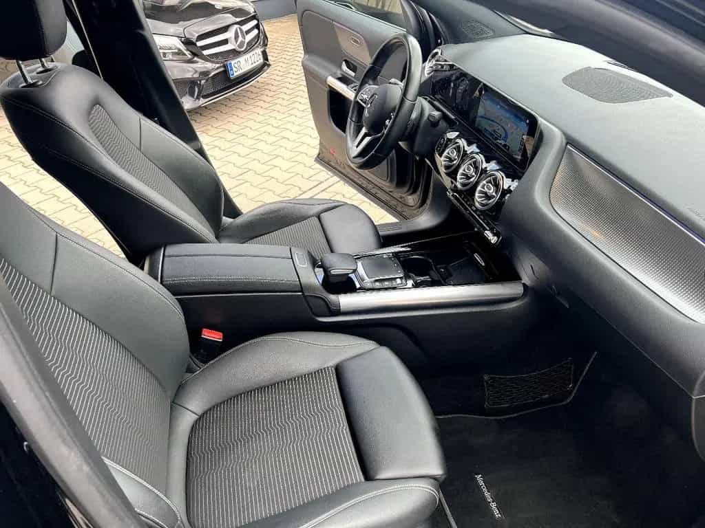 Mercedes-Benz GLA 200 d Progressive *LED Navi Leder AHK Kamera* 12/2020-photo-20
