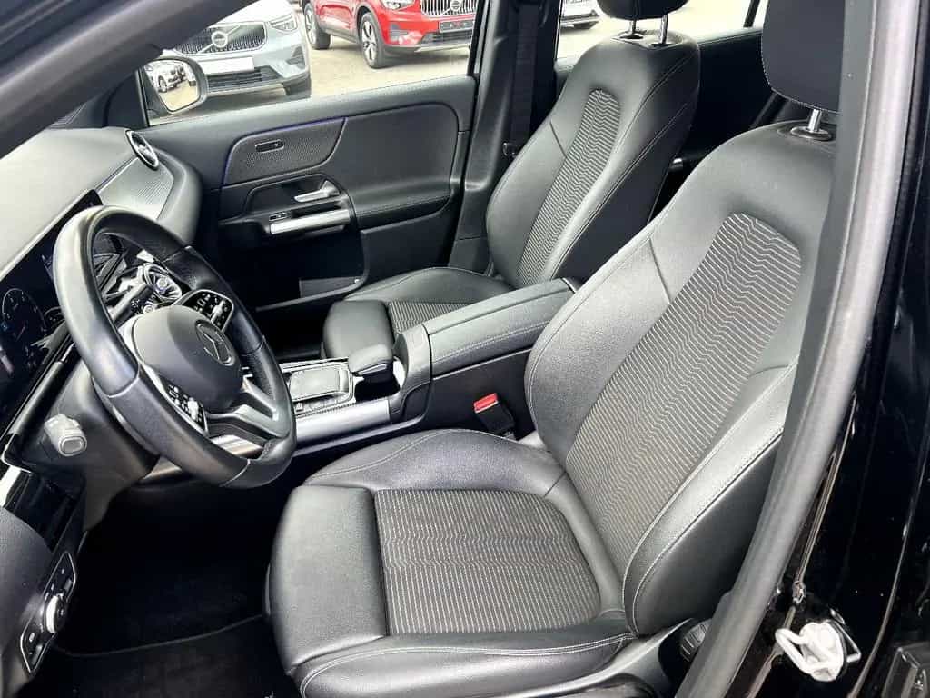 Mercedes-Benz GLA 200 d Progressive *LED Navi Leder AHK Kamera* 12/2020-photo-8