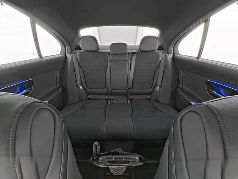 Mercedes-Benz C 180 AMG+MEMORY+TOTW+AMBIENTE+ILS+KAM+LED+Keyl 05/2025-photo-7