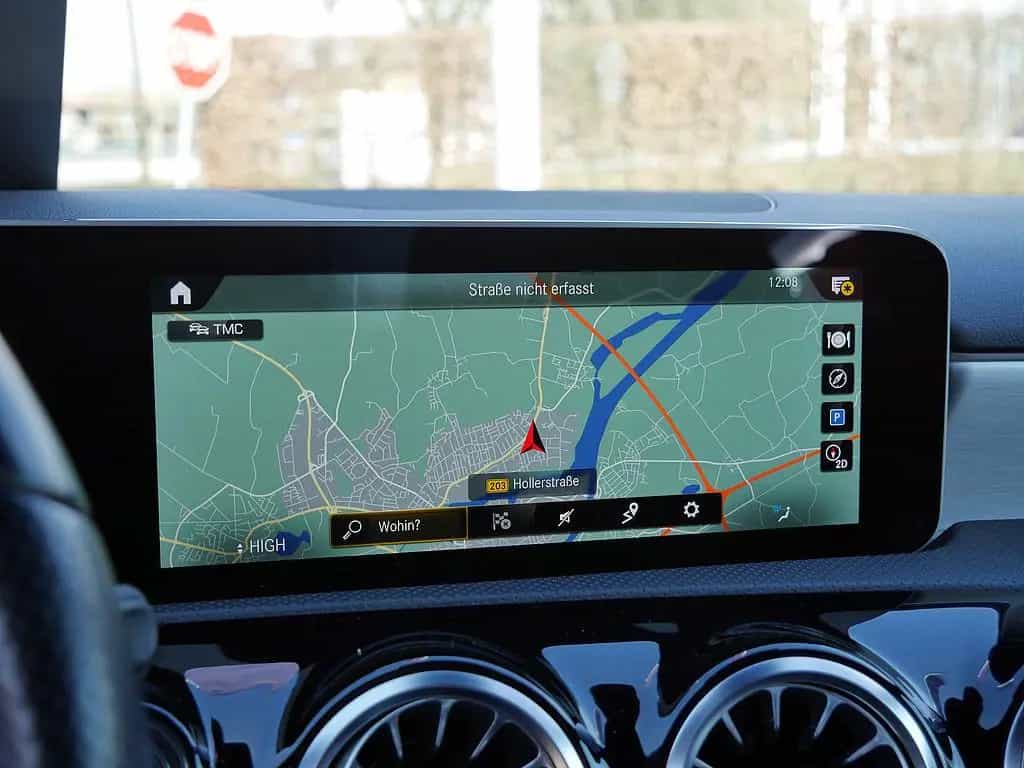 Mercedes-Benz A 250 AMG Line 05/2020-photo-19