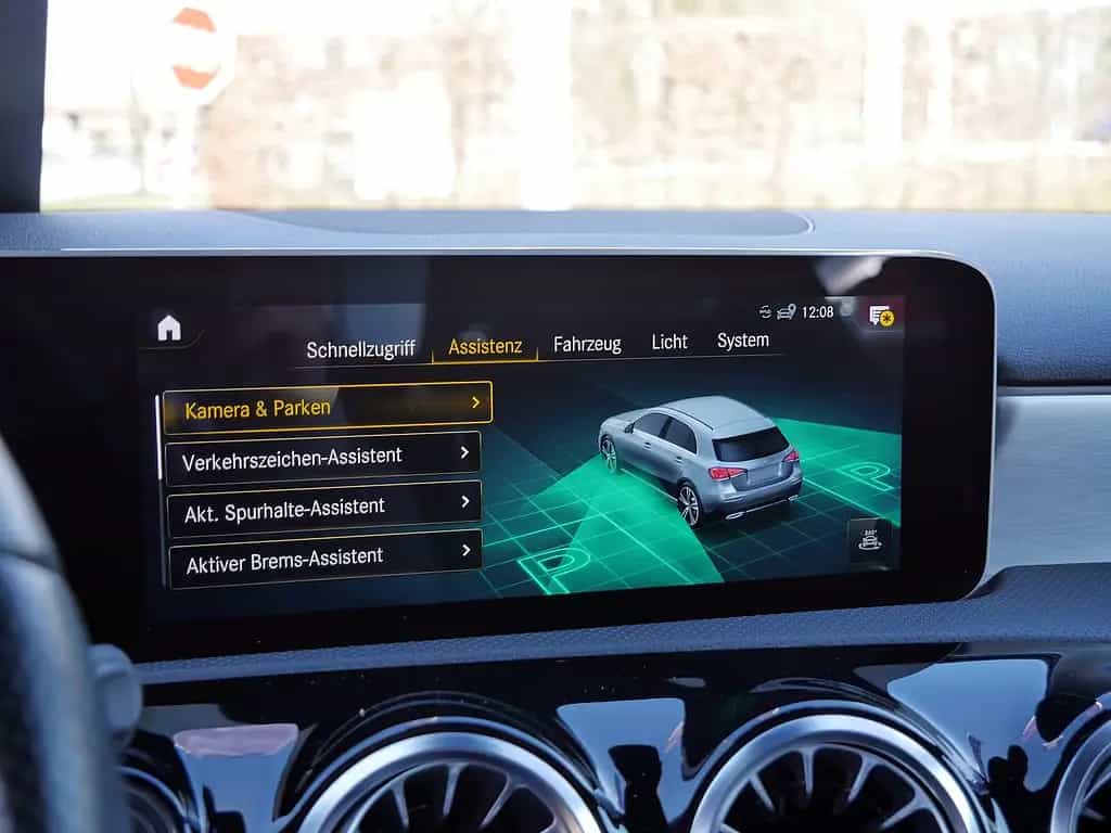 Mercedes-Benz A 250 AMG Line 05/2020-photo-20