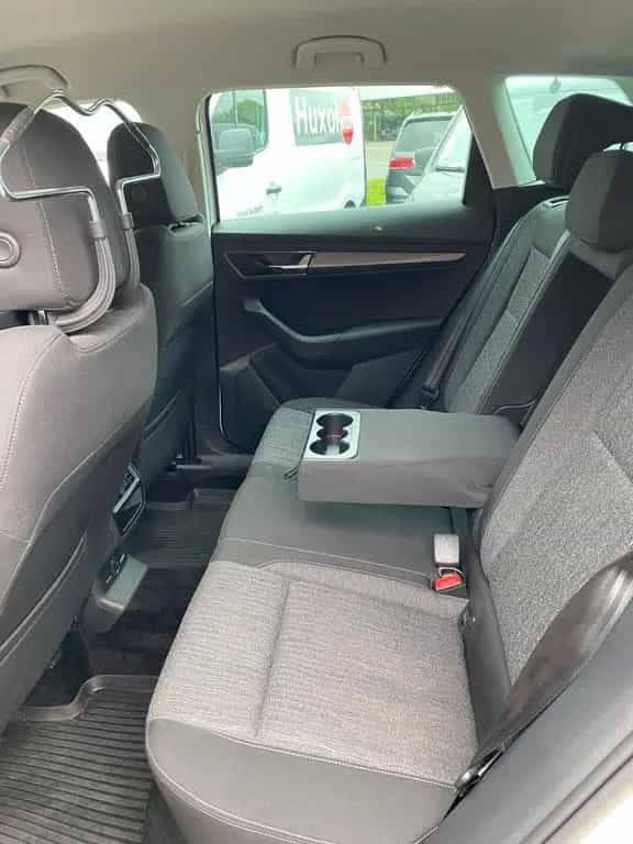 Skoda Karoq Style, ACC, AHK, 1.Hand, Top Zustand 09/2019-photo-12