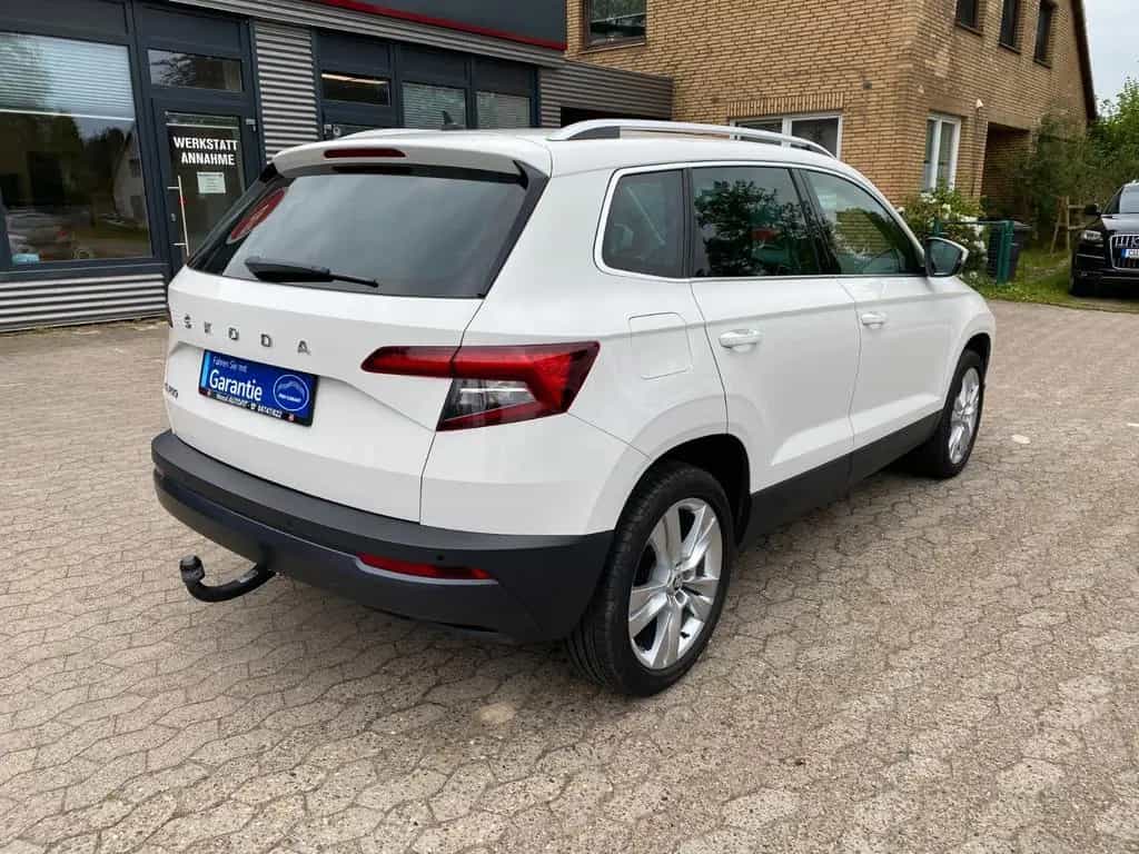 Skoda Karoq Style, ACC, AHK, 1.Hand, Top Zustand 09/2019-photo-7