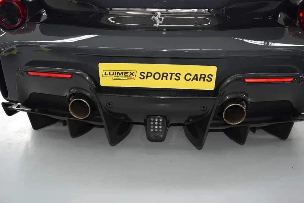 Ferrari 488 Pista Pista Lifting Kamera Telemetrie 04/2019-photo-19