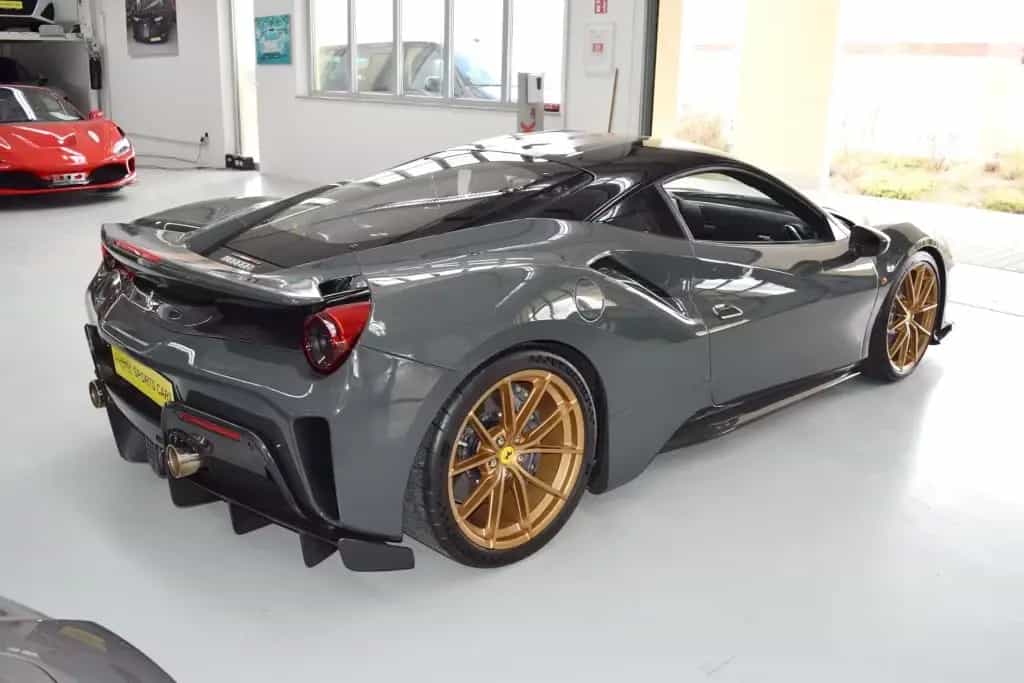 Ferrari 488 Pista Pista Lifting Kamera Telemetrie 04/2019-photo-2