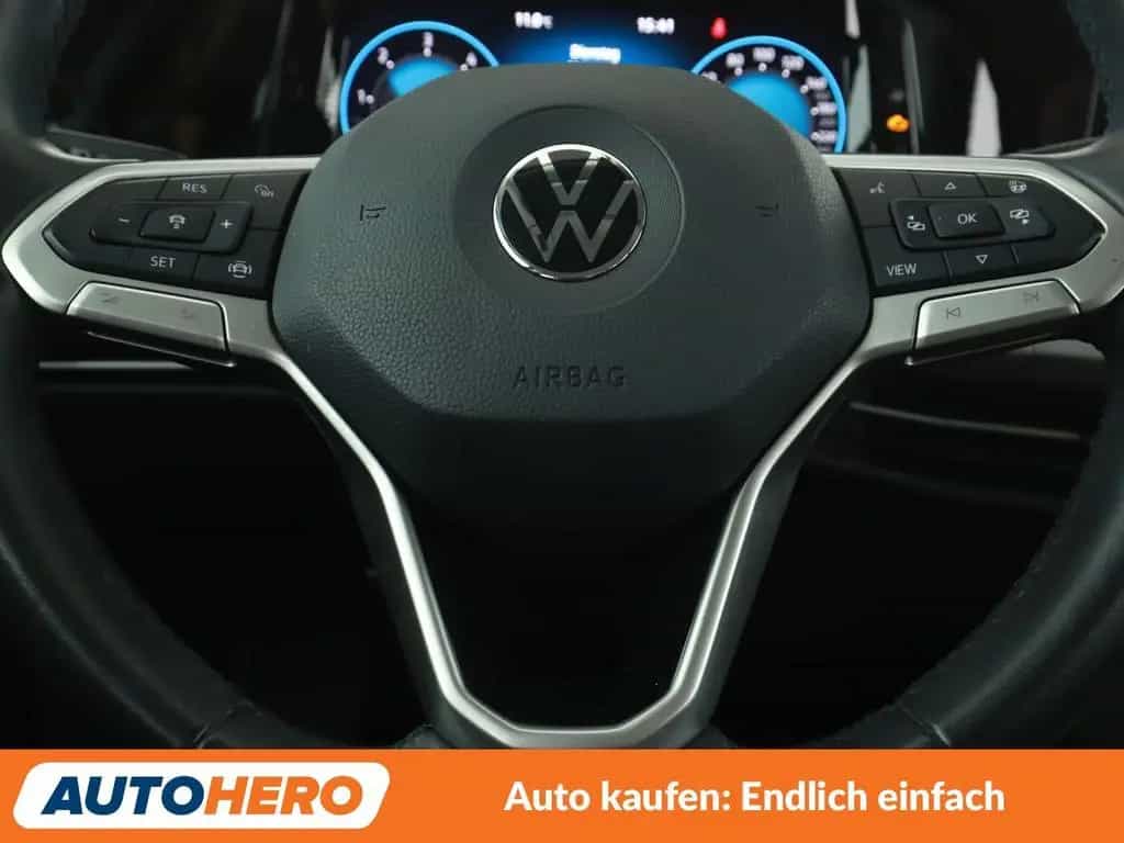 Volkswagen Golf VIII 2.0 TDI Life Aut.*NAVI*LED*ACC*PDC*SHZ 06/2021-photo-18