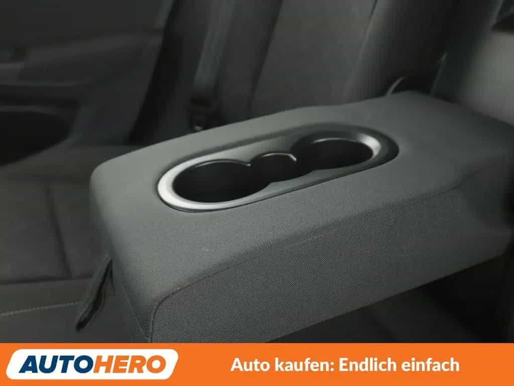 Volkswagen Golf VIII 2.0 TDI Life Aut.*NAVI*LED*ACC*PDC*SHZ 06/2021-photo-26