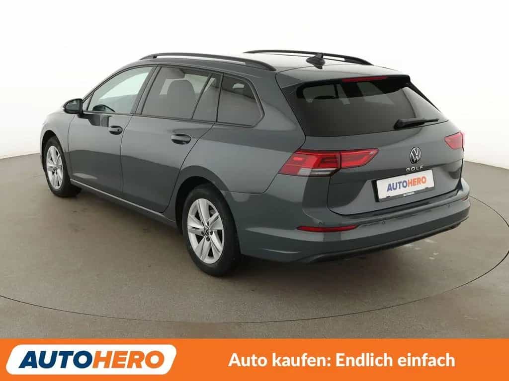 Volkswagen Golf VIII 2.0 TDI Life Aut.*NAVI*LED*ACC*PDC*SHZ 06/2021-photo-3
