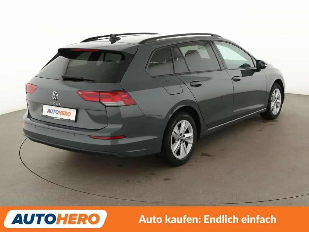 Volkswagen Golf VIII 2.0 TDI Life Aut.*NAVI*LED*ACC*PDC*SHZ 06/2021-photo-5