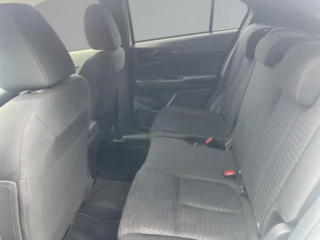 Mitsubishi Eclipse Cross 2WD 1.5 T-Mivec Basis AHK PDC Temp 08/2018-photo-13