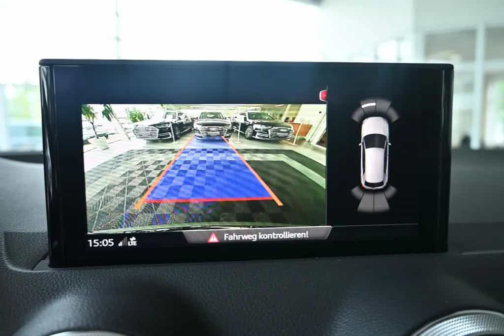 Audi Q2 35 TDI qu S-Line LED Navi Leder Kamera 19" 10/2022-photo-16