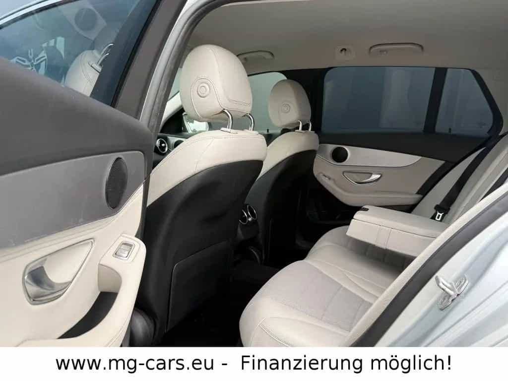 Mercedes-Benz C 250 C250 T~CGI~Leder~Navi~Xenon~99TKM~Airmatic~Top! 06/2015-photo-11