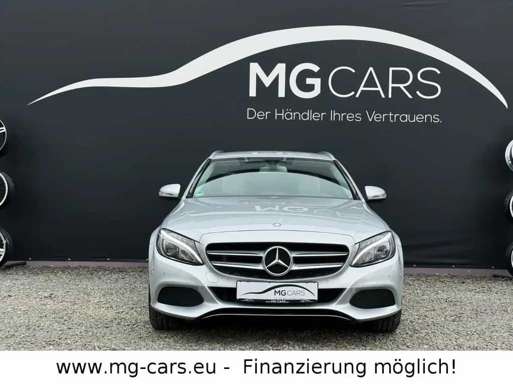 Mercedes-Benz C 250 C250 T~CGI~Leder~Navi~Xenon~99TKM~Airmatic~Top! 06/2015-photo-3