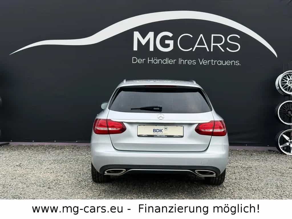 Mercedes-Benz C 250 C250 T~CGI~Leder~Navi~Xenon~99TKM~Airmatic~Top! 06/2015-photo-7