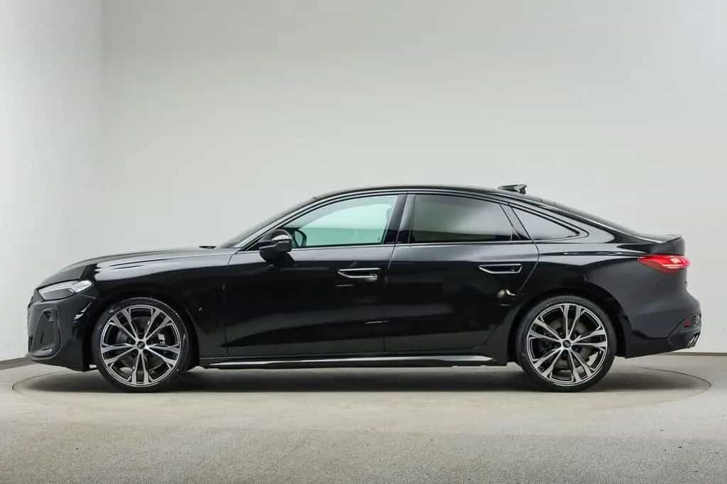 Audi S5 Limousine MEMORY*HUP*TECHPRO*MMI*B&O*DASHCAM* null-photo-2