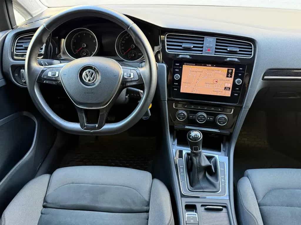 Volkswagen Golf VII Lim. R Line Highline BMT/Start-Stopp/ 09/2017-photo-8
