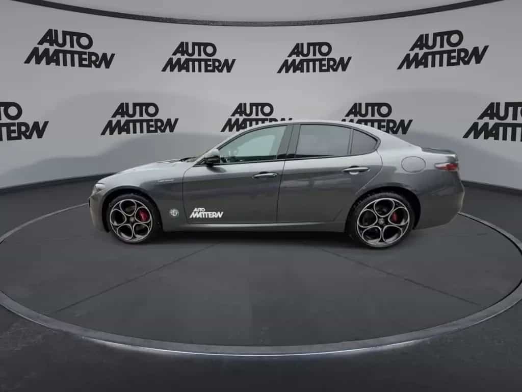 Alfa Romeo Giulia 2.0 Turbo 16V Veloce Q4 11/2023-photo-4