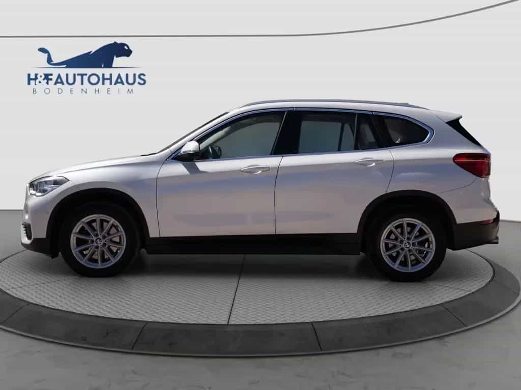 BMW X1 xDrive 25 I Advantage*1.HAND*KAMERA*NAVI*LED 06/2016-photo-6