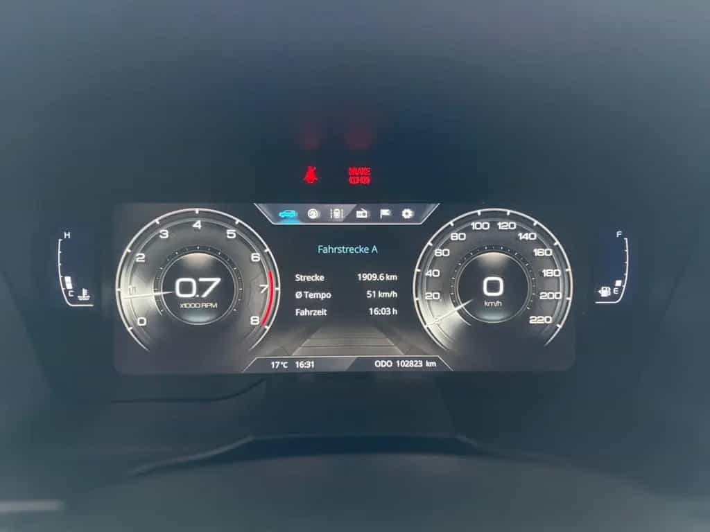 Ssangyong Tivoli 1.5 T-GDi Sapphire/LED/NAVI/R-KAM/SHZ/18" 03/2021-photo-11